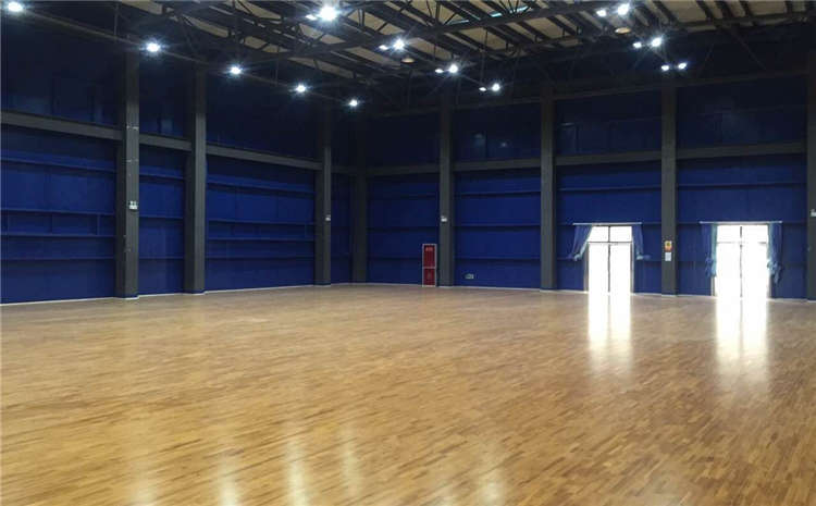 風雨操場木地板驗收標準