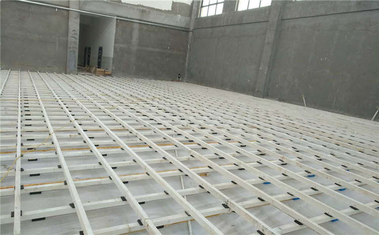 歐氏專業的籃球場實木地板怎么保養？