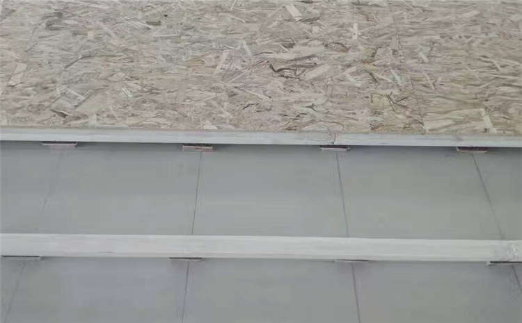 歐氏五角楓實木運動地板怎么翻新？