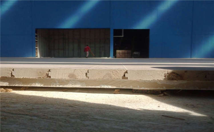 歐氏松木體育運動地板怎么保養？