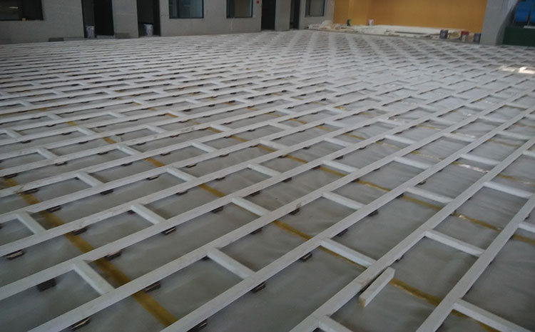 歐氏硬木企口運動籃球地板多少錢一平米？