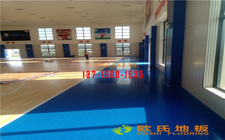 廣西南寧那馬籃球館木地板案例——歐氏運動木地板廠家