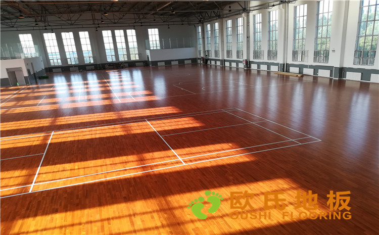 內蒙古鄂爾多斯伊金霍洛旗神東專業化服務基地體育館木地板—歐氏運動木地板廠家