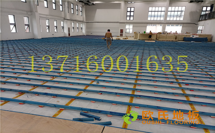 江蘇宿遷運河路學校體育館木地板案例-歐氏運動木地板廠家