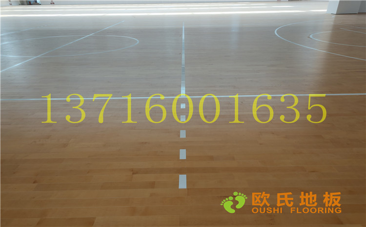 四川達州文理學院體育館木地板案例-歐氏運動木地板廠家